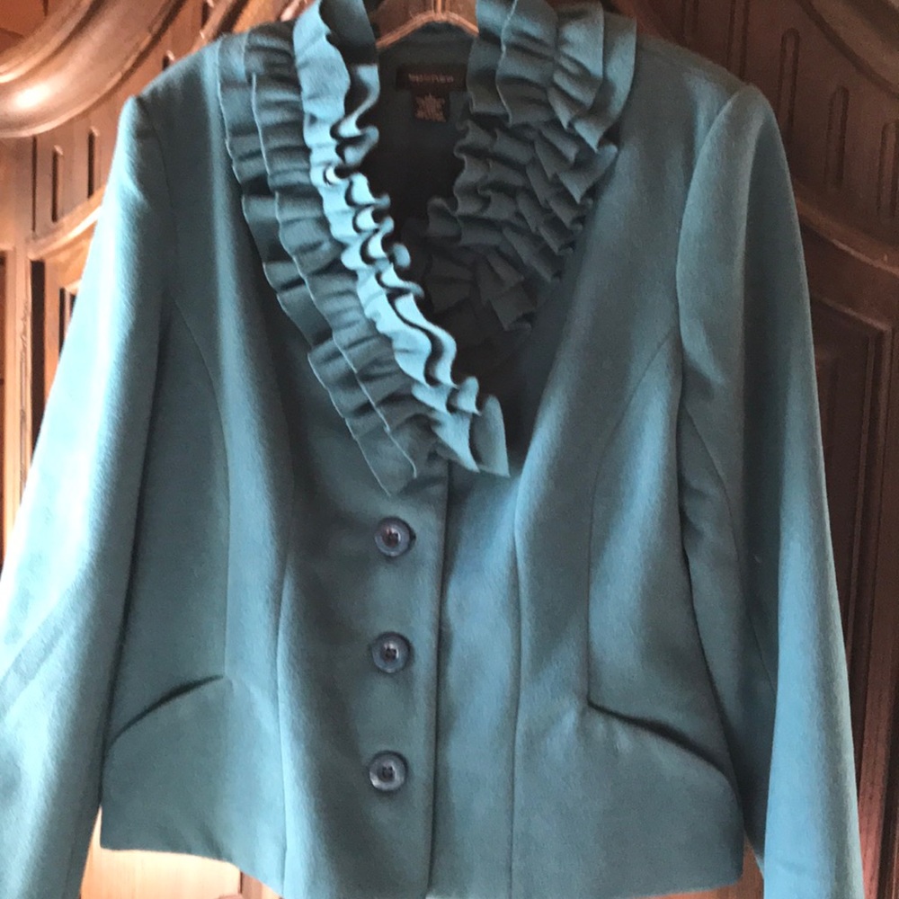 Spense Ruffled Collar Jacket Large